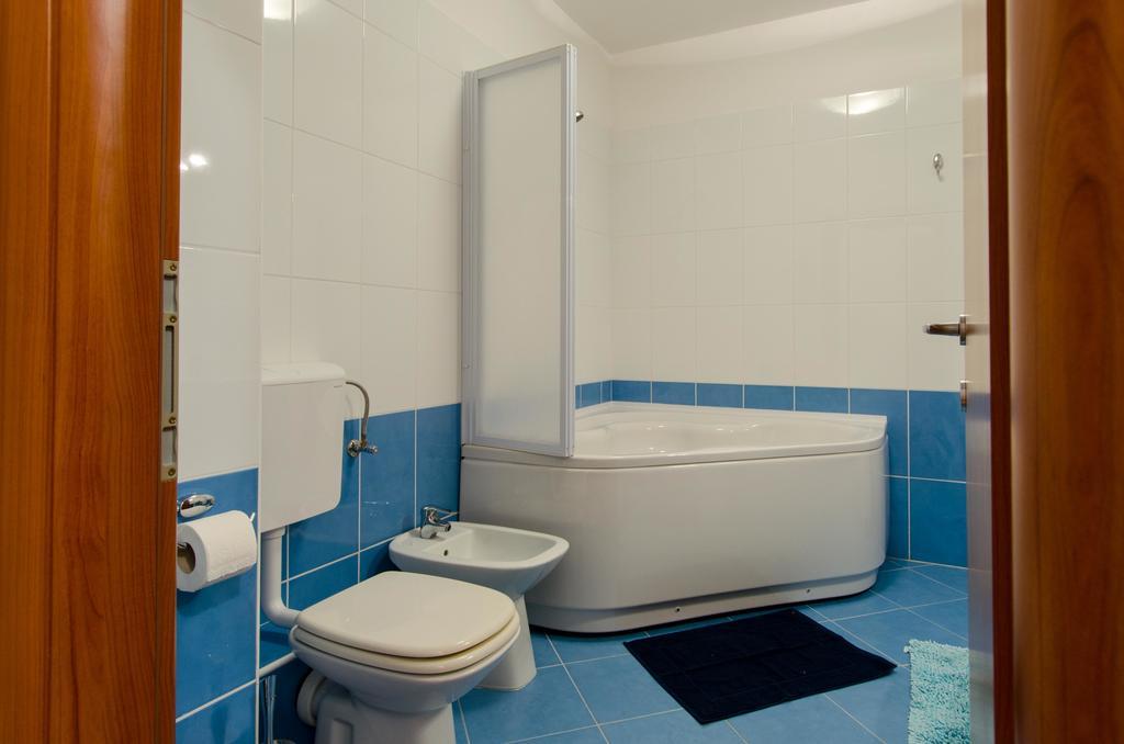 Deluxe Apartment Bagaric Trogir Cameră foto